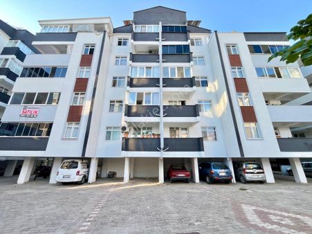 Tek Yetkili Sezgin Emlaktan 3+1 Doğalgazlı Arakat Ön Cephe Daire