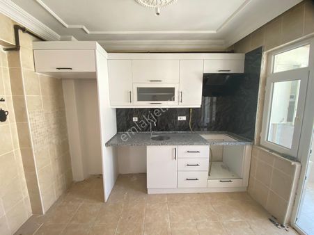 Lider Gayrimenkul’den Kışla Mh 3+1 Gebi Caddesine Cephe 10 Yıllık Daire