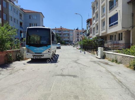 Asel'den Yeni Cadeler Cad.eşyalı 1+1 Balkonlu