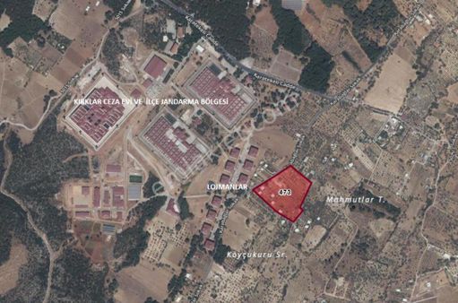 Buca Kırklar Mahallesi 690 M2 Satılık Arsa