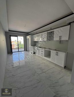 Ck-65 *desticiler*gazi Yakup Satar Cd.ara Sokağı 175m2 3+1