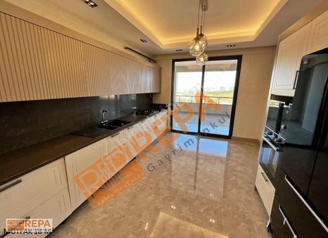 Repa Gayrimenkul Furkan Özer'den Yamaçtepede Sıfır Site İçi 4+1