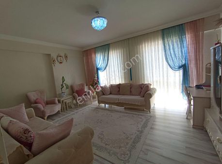 Elçi Gayrimenkul Den Gazikent Burak Da Satılık Bakımlı Daire