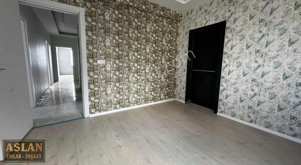 Salih Aslandan Ana Yolda 4 Oda Çift Balkonlu Geniş Full Daire