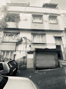 Güneş De 110m 3 Katlı, Semtpazarı Civarı, D. Gazlı, Bakımlı Ev