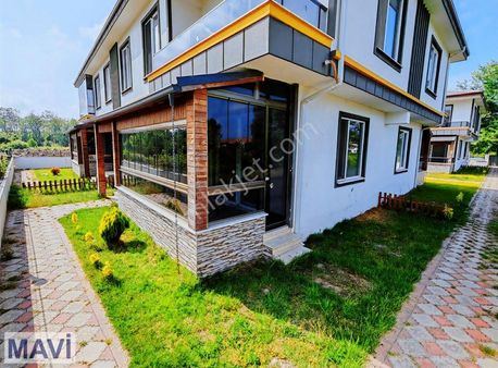 Fırsat Villa! Denize Yakın, Verandalı, Kombili, Oturuma Hazır