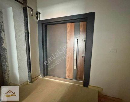 Konut Habercisin'den İskanlı Kira Getirisi Yüksek Satılık 2+1 !!