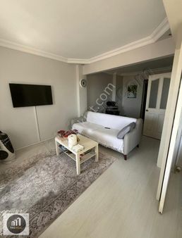 Cerrahpaşa Da Satılık Temiz 2+1 Manzaralı Daire