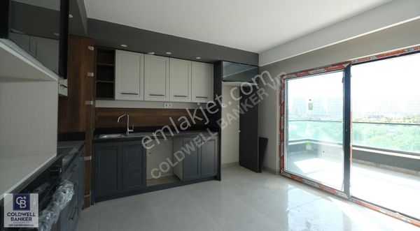 Adress Göksu'da Göl Manaralı 4+1 Satılık Daire