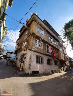 Cemal Emlak Bursa Yıldırım M.akif Ersoy 3.5 Katın 2.5 Kati His