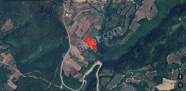 Roma' Dan Güzelyurt Mahallesi' Nde Satılık Tarla