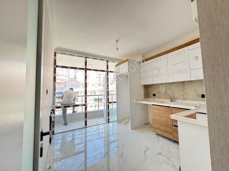 Ascelik"den"3+1 Lüx Yapili Cift Balkonlu Asansörlü 5 Katta Daireler !!