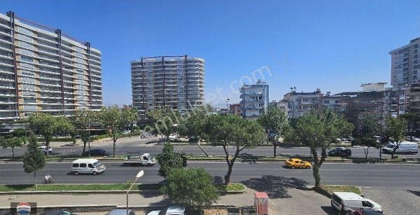 Aydın Efeler Güzelhisarda Harika Konumda Satılık 4+1 Yeni Daire