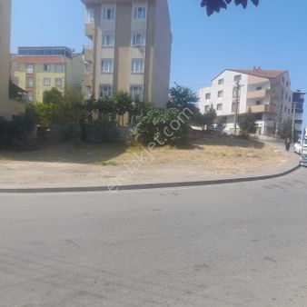 Fırat Emlaktan Çayırova İnönü Mahallesinde Köşe Parsel Satılık Arsa