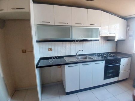 Avcılar Cihangirde Metrobüse Yürüme Mesafesinde 2+1 Yeni Bina