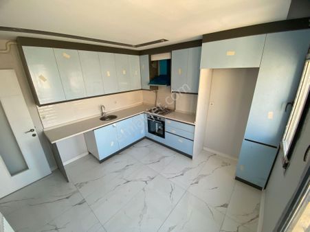 Turgutlu Kiralık Turan Mah Zemin Kat Ve 4. Kat Sıfır 120m2 3+1 Doğalgazlı Daireler