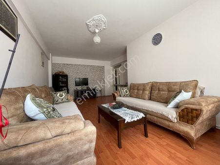Ulu Önder Cad Üzeri 3+1 Arakat 130m2 Doğalgazlı Arakat Satılık Daire