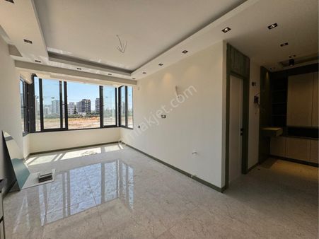 Hekimoğlu’dan Mezitli 75.yıl’da Satılık 1+1 Büyük Daire