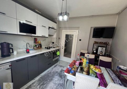 Mmg Gayrimenkul'den Plevne Mah.'de Full+full Yapılı 2+1 Daire