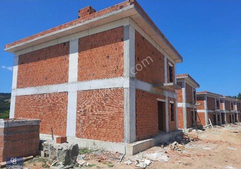 Izmit Site İci Satilik Villalar