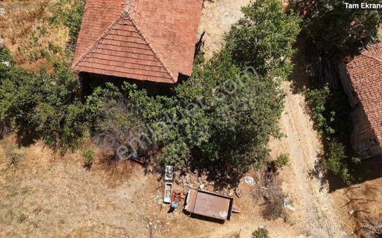 Kepsut Bükderede 690m2 Arsa İçinde Satılık Ev