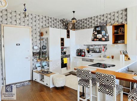 İncek Prestij Konutları Kiracısız Satılık 62m2 1+1 35. Kat