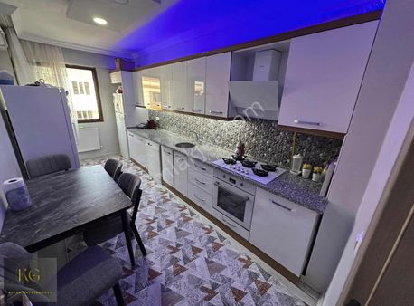 Manisa Yunusemre Muradiye 23 Nisan Park Civarı 3+1 Daire