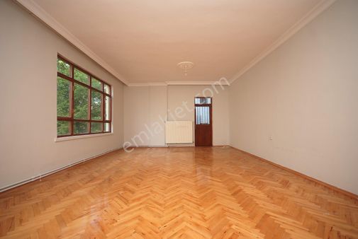 Namdar Sokakta Kiralık 3+1 Daire