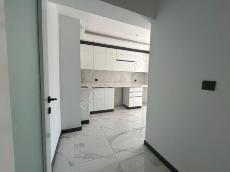 Mustafa Kemal Mahallesi Merkezi Konum Ara Kat 3+1 Daire