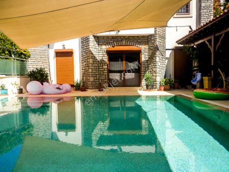 Bodrum Kumbahçede,havuzlu,manzaralı,bahçeli,7+2 Müstakil Villa
