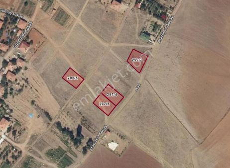 Yazıcı Mülk'ten Kırıkkale Bahşili Karaahmetli Köyünde Baraja Yakın Konumda Satılık Tek Tapu Arsalar