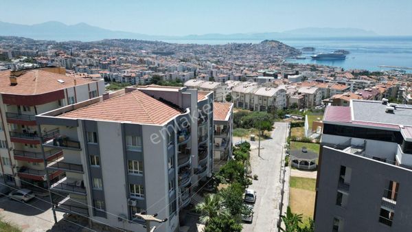 Kuşadası Ege Mahallesinde Satılık Full Deniz Manzaralı Daire
