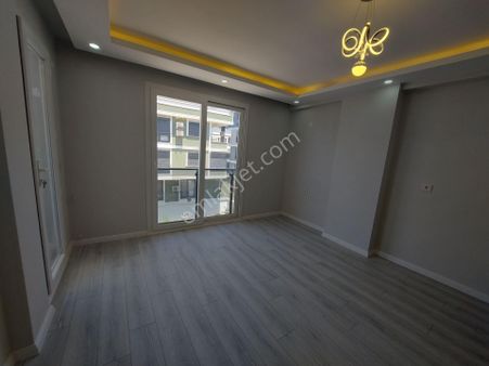 Didim Hisarda Bulvara Yakın Yeni Binada 2+1 Ara Katdaire