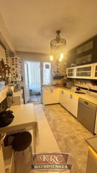 Krc'den Tıp Fakültesi Caddesine 2 Dk Mesafede Asansörlü 3+1