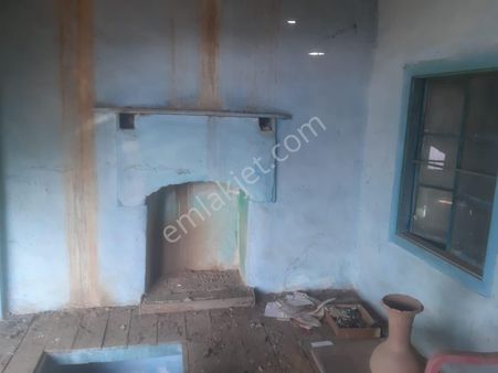 İzmir Bayındır Zeytinova Mahallesi’nde Satılık Ev