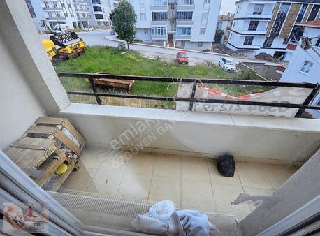 İpeklievler Ana Okulu Yanında 3+1 Satılık Daire