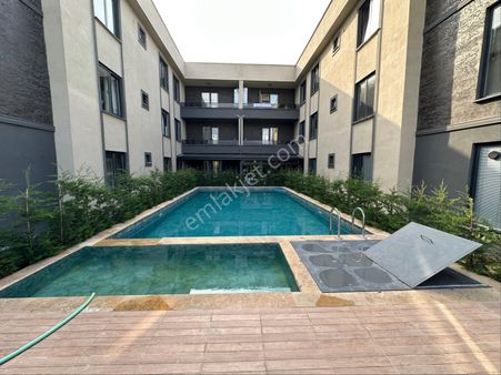 Altın Emlak !! Altın Fırsat !! **ara Kat, Havuzlu, Zemin Isıtmalı, Sıfır 2+1**