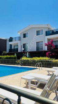 Kusadası Sogucak Mevkıınde 5+1 205 M2 Trıbleks Satılık Vılla