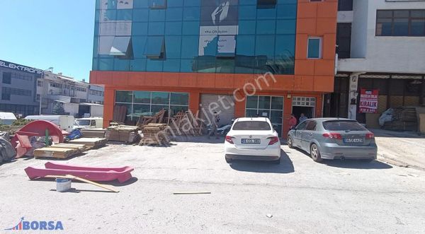 İvedik Osb 1372 Cd Ağaç İşlri Köşe Giriş Ve Üstü Kiralık İşyeri