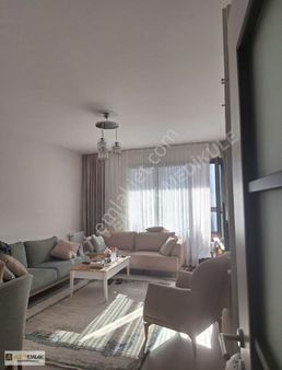 25.bölge Satılık Tadilatlı 2+1