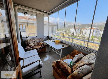 Atabey;de Site İçinde Satılık Geniş Cam Balkonlu 2+1 Daire