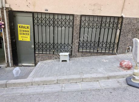 Altıntaṣta Metro Yakını Kiralık Dükkan