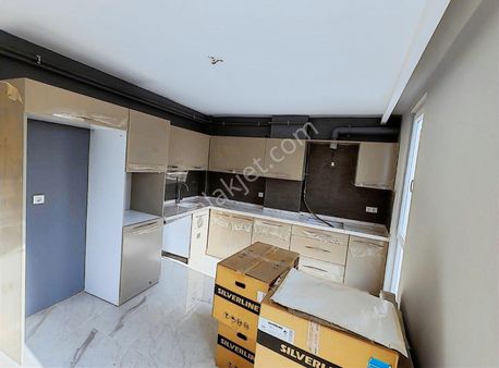 Okul Caddesinde 1.kalite Malzeme Kulanılan 3+1 Satılık Daireler