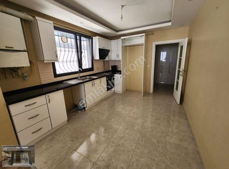 Talatlapaşa Ve Çalışlar Cad. Arası 5 Yıllık Binda 1+1 Giriş Kat