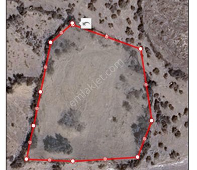 🌾 İzmir – Bergama Göçbeyli / Durmuşlar Mahallesi 📍 Köye 800 Metre Mesafede Yatırımlık Arazi!