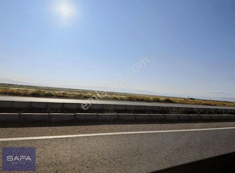 Safa Emlaktan Yeşilhisarda 15.000 M2 Satılık Tarla