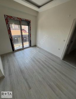 Altınoluk Denize Yakın Müstakil Tadında Bahçeli Sıfır 2+1-rota