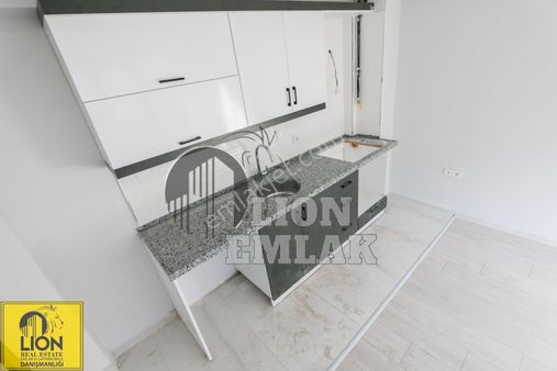 ⬛🟨 Lıon Emlak'tan 17 Eylül'de Merkezi Konumda 1+1 Fırsat Daire🟨⬛