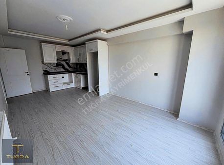 Tuğradan Diş Hastanesi Civarı Satılık Sıfır Dubleks Daire