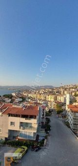 Dikili Gazipaşa Mah Full Deniz Manzaralı Doğalgazli Yangın Merdivenli 4+1 Daire Dublex